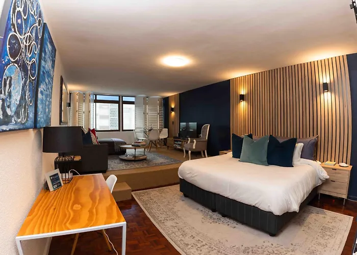 Studio Blue In Mouille Point