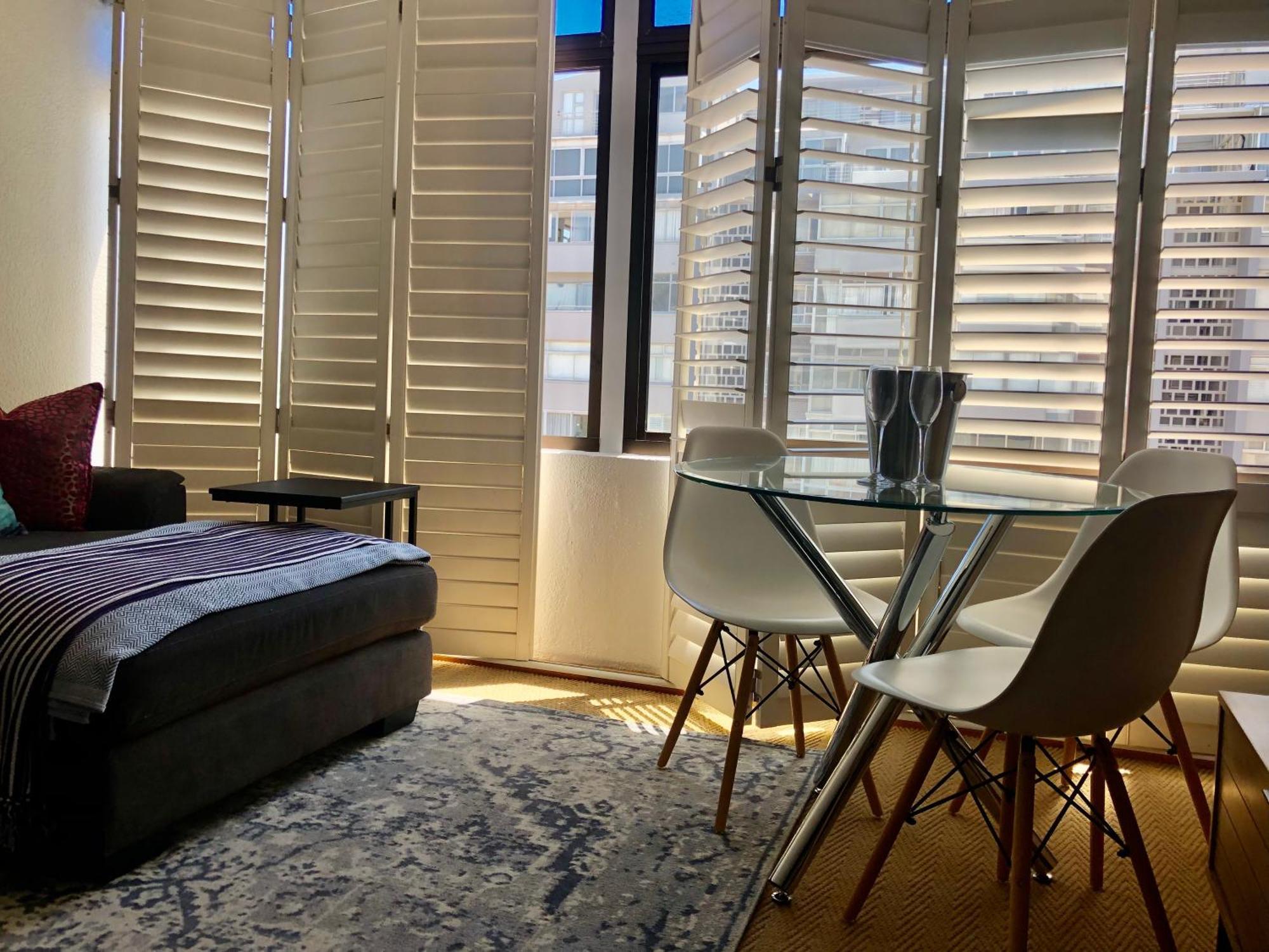 Blue In Mouille Point Appartement